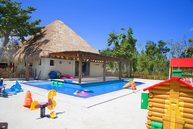 Occidental At Xcaret Destination Hotel Xcaret Park Luaran gambar Playground at the resort