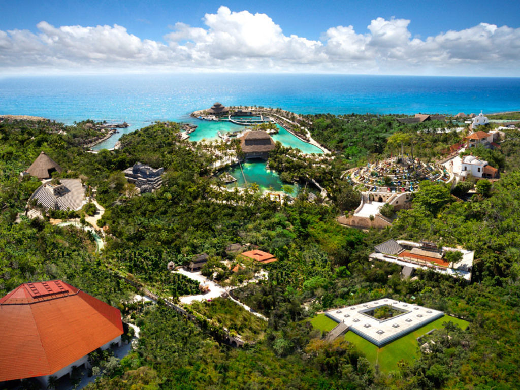 Occidental At Xcaret Destination Hotel Xcaret Park Luaran gambar Aerial view of the resort
